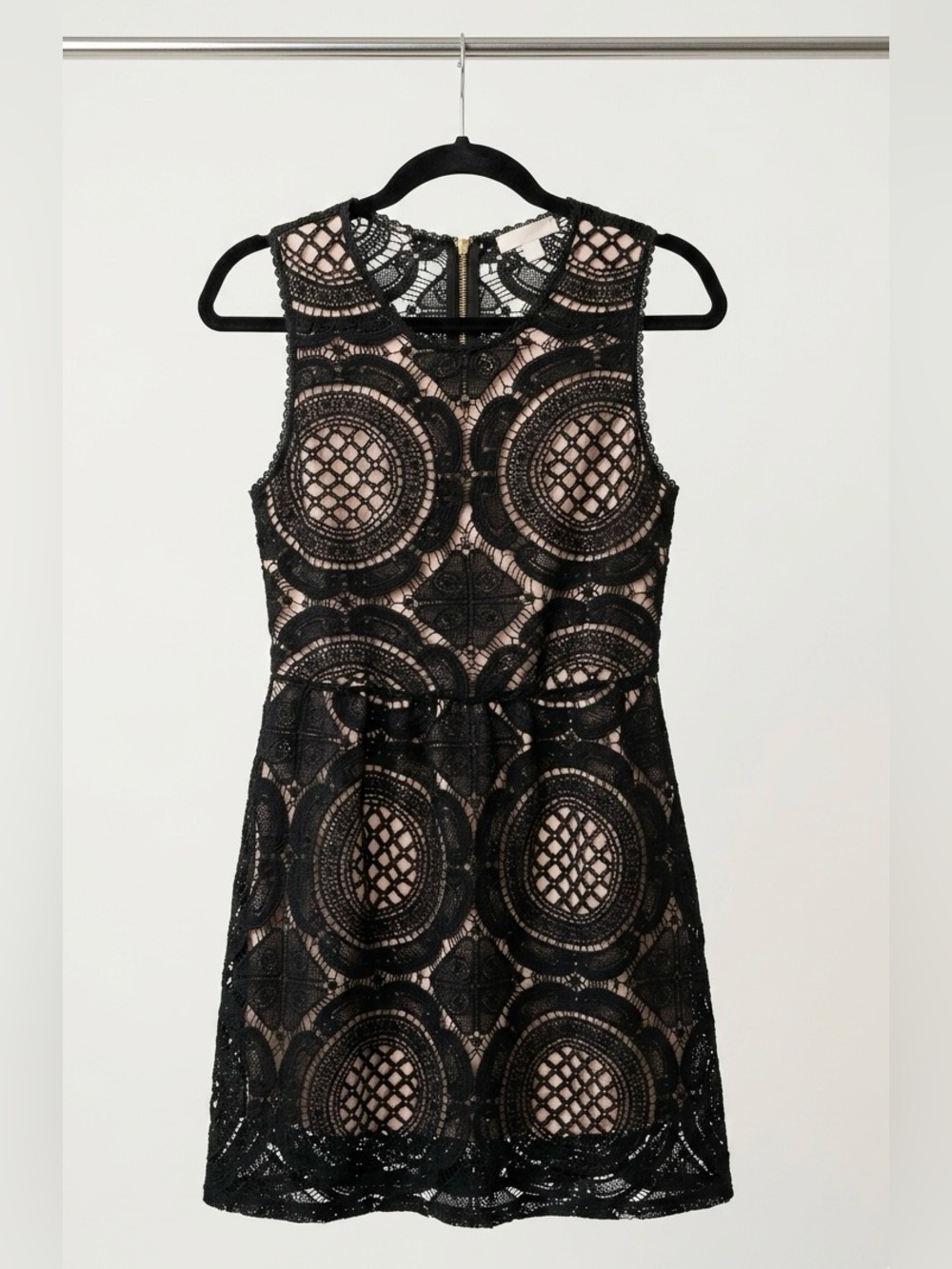 Love Tree Women’s Black Lace Dress with Nude Lining - size large - wedding guest